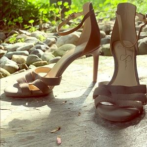Vintage style heels
